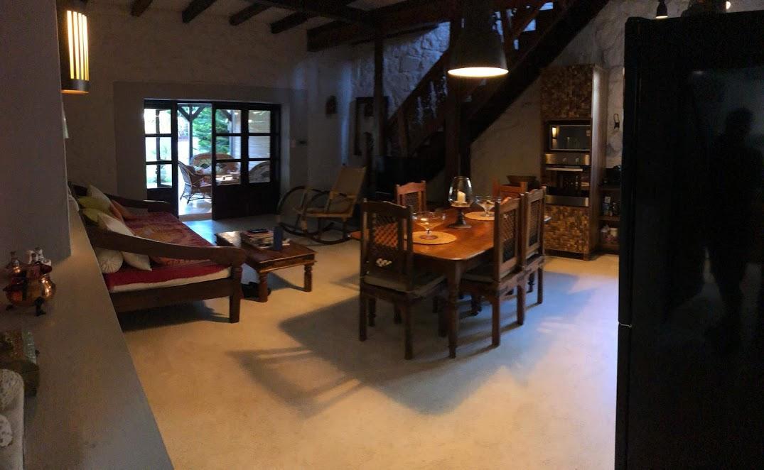 Villa La Grange De G.